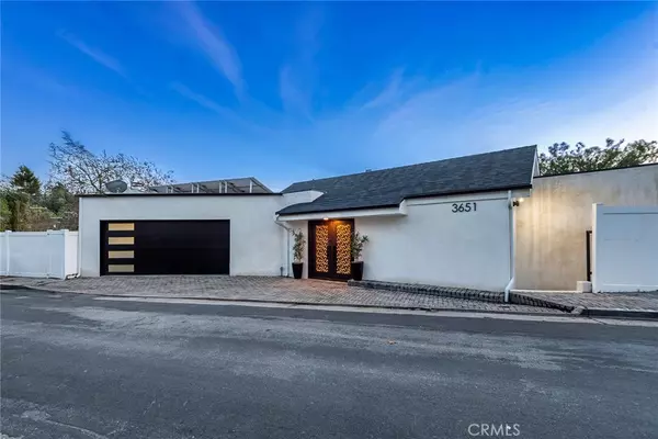 Studio City, CA 91604,3651 Alta Mesa DR