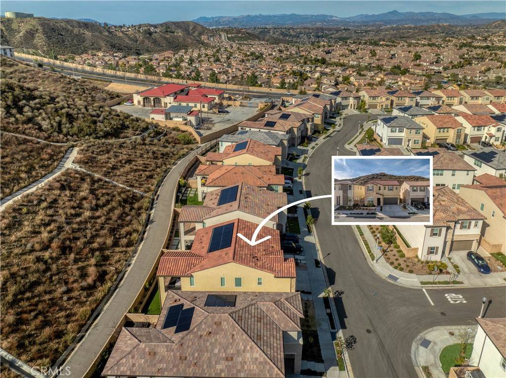 Canyon Country, CA 91351,19230 Blackthorn DR