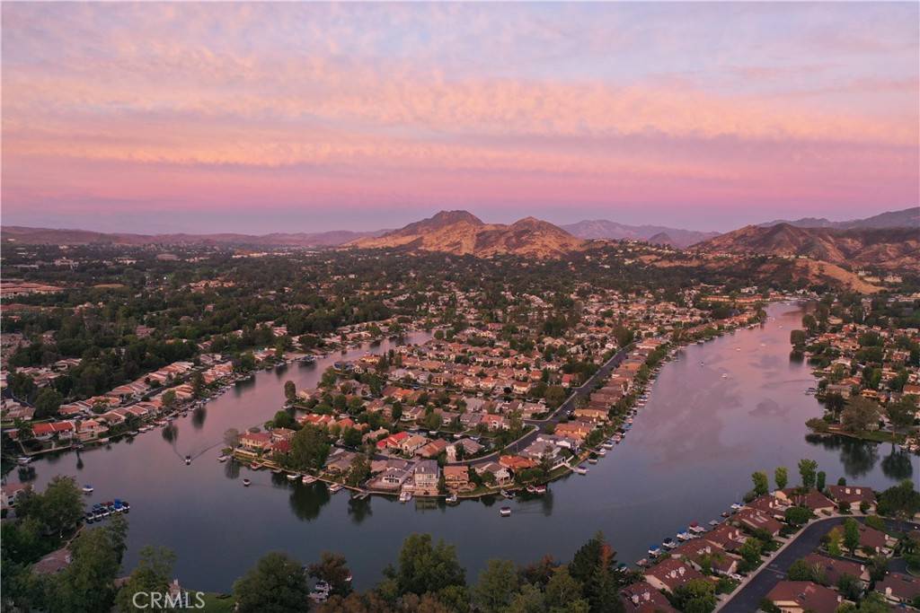 Westlake Village, CA 91361,2394 Leeward CIR