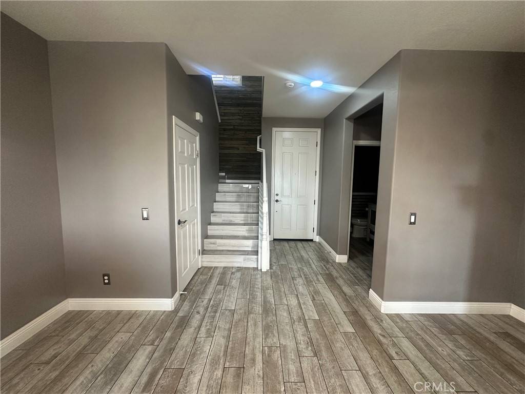 Canyon Country, CA 91387,17175 MONTERREY PINES LN
