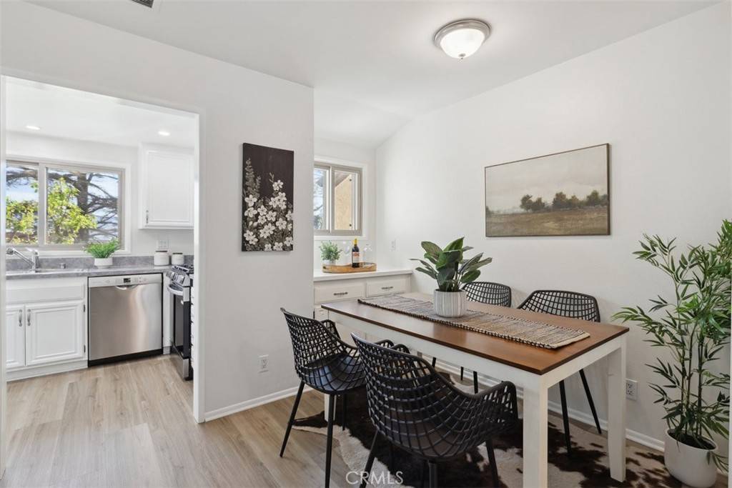 North Hollywood, CA 91606,6716 Clybourn AVE #254
