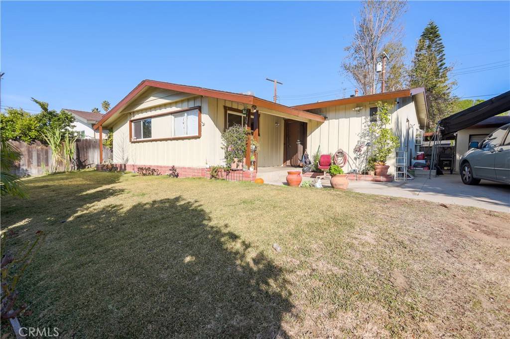 Reseda, CA 91335,18559 Lemay ST