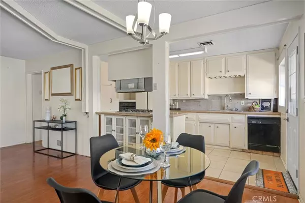 Lancaster, CA 93534,621 W Avenue J10