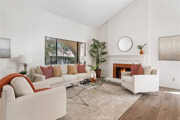 Agoura Hills, CA 91301,29028 Old Carriage CT