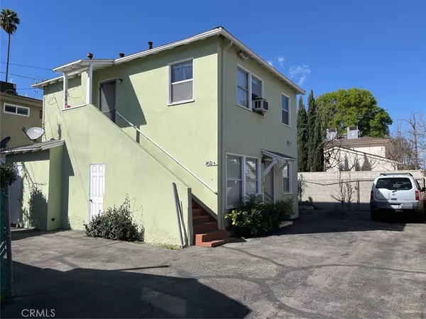 Van Nuys, CA 91401,14021 Bessemer ST