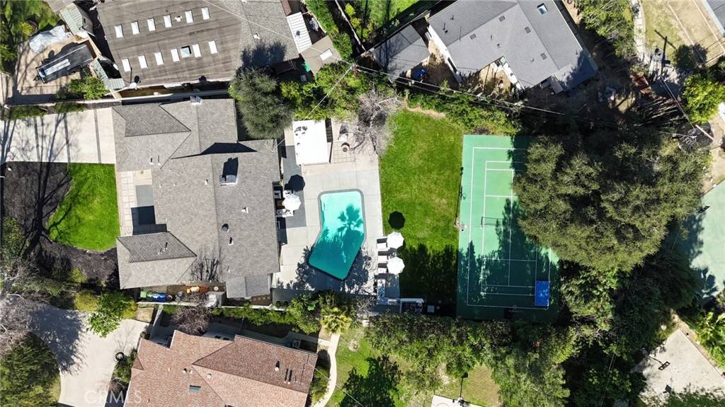 6164 Fenwood AVE, Woodland Hills, CA 91367