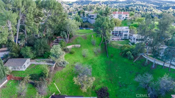 Woodland Hills, CA 91364,5000 Calatrana DR