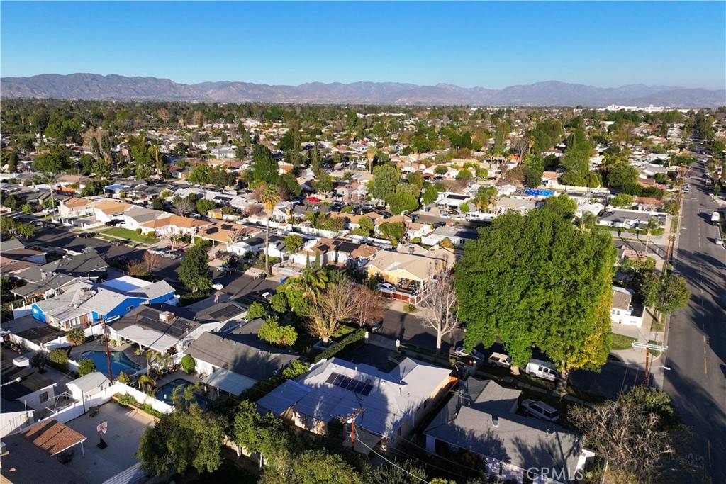 Reseda, CA 91335,8007 Mcdermott