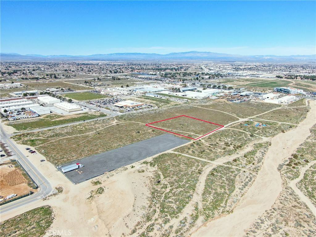 Lancaster, CA 93534,0 West Avenue L-6 & 6th Street West