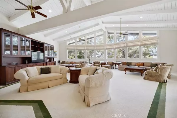 Santa Barbara, CA 93110,3980 Laguna Blanca DR