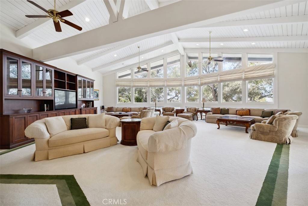 Santa Barbara, CA 93110,3980 Laguna Blanca DR