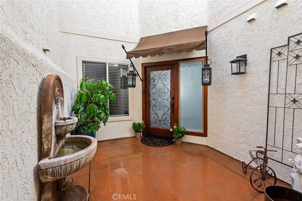 Westlake Village, CA 91361,3317 View Pointe DR