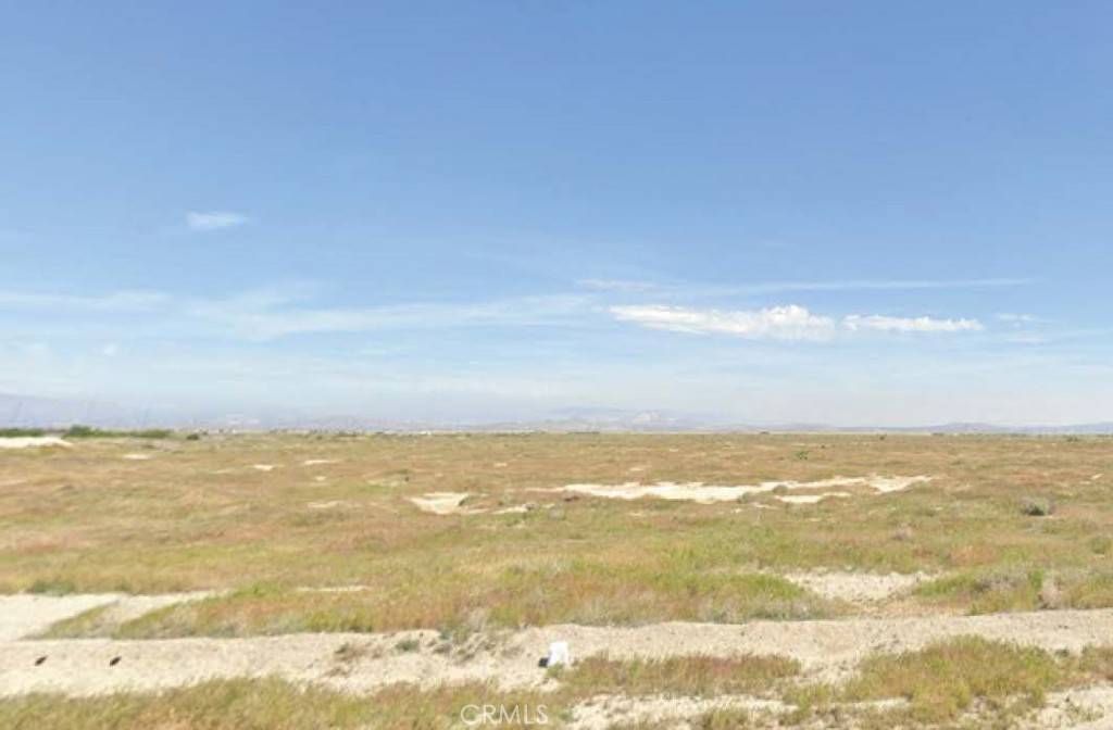1600 E Avenue F-12, Lancaster, CA 93535