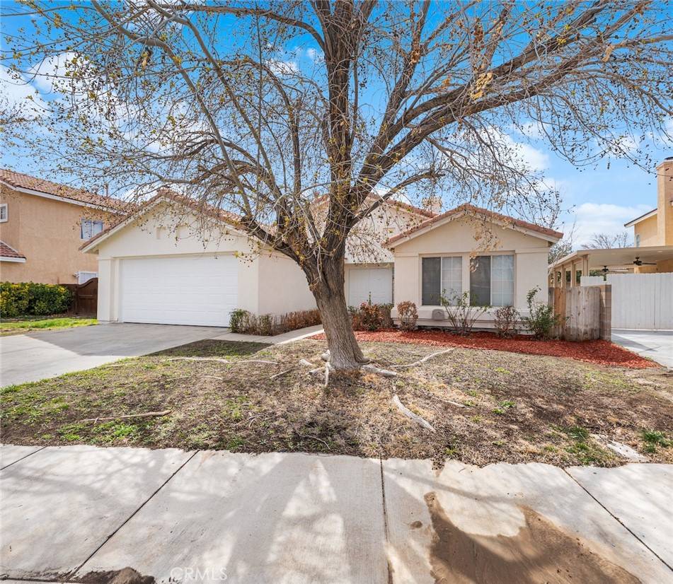 1510 E Avenue J5, Lancaster, CA 93535