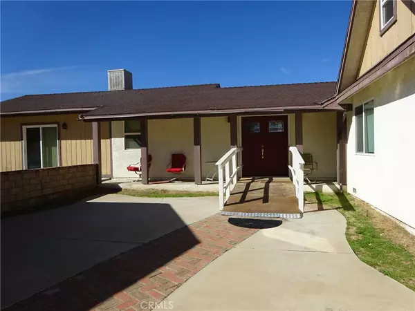 5329 W Avenue M8, Lancaster, CA 93536