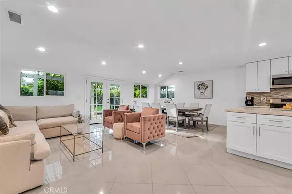 Northridge, CA 91325,7833 Shoshone AVE
