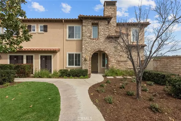 23860 Brescia DR,  Valencia,  CA 91354