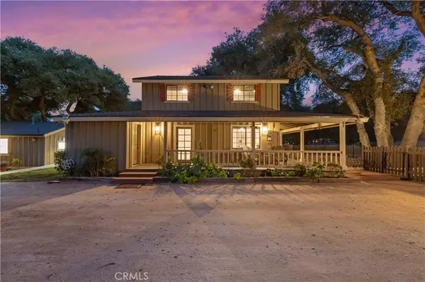 Canyon Country, CA 91387,16219 Oak Bluff RD