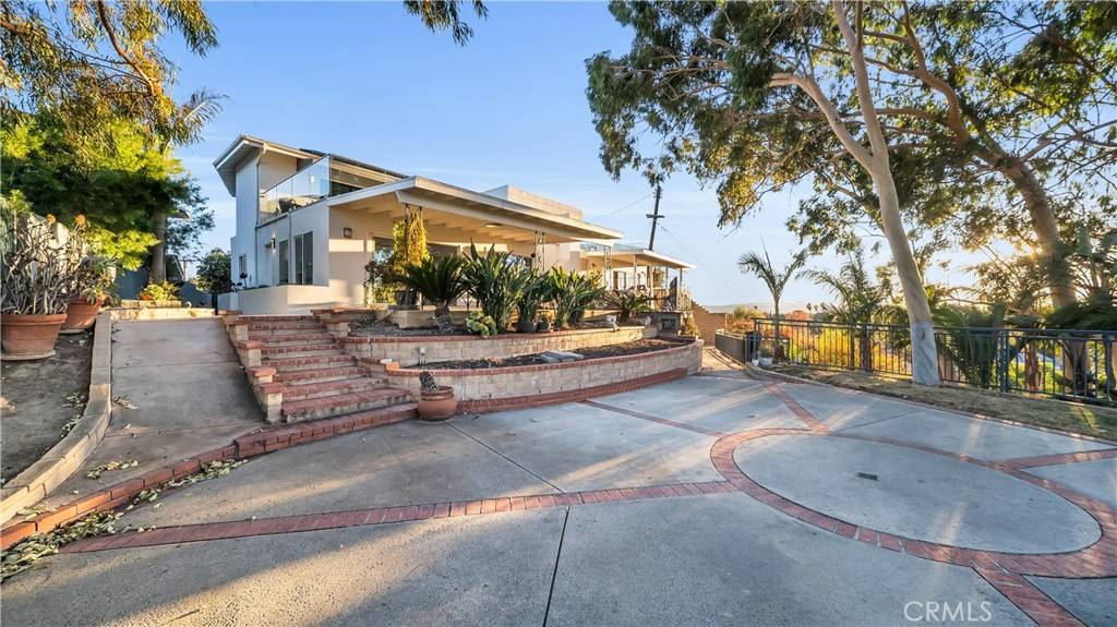 North Hills, CA 91343,9737 Frankirst AVE