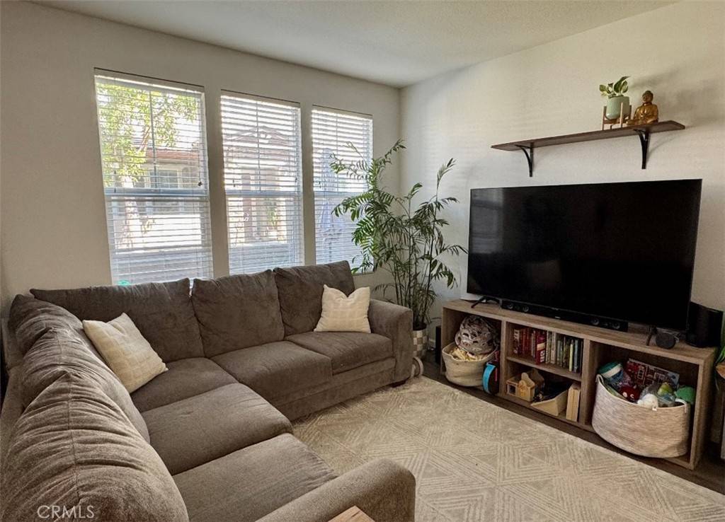 Valencia, CA 91354,28645 Pietro DR
