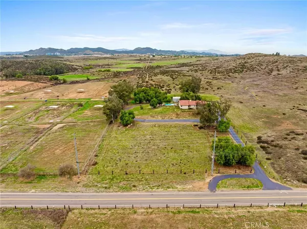 Menifee, CA 92584,1 Briggs Rd