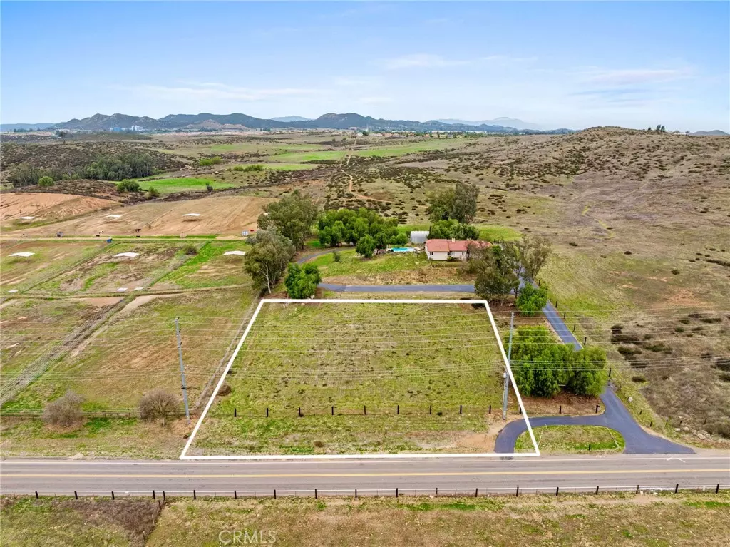 Menifee, CA 92584,1 Briggs Rd