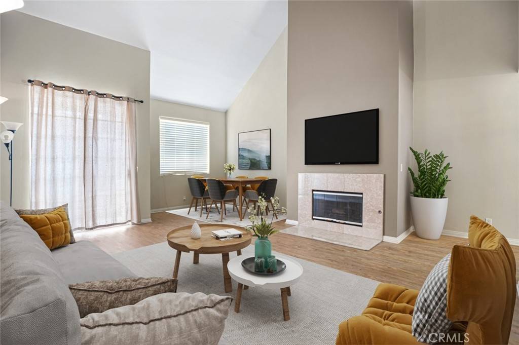 Sherman Oaks, CA 91423,4334 Colbath AVE #304