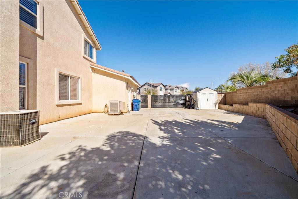 Palmdale, CA 93551,39749 Fairway DR