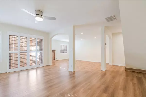 Encino, CA 91316,5401 Zelzah AVE #124