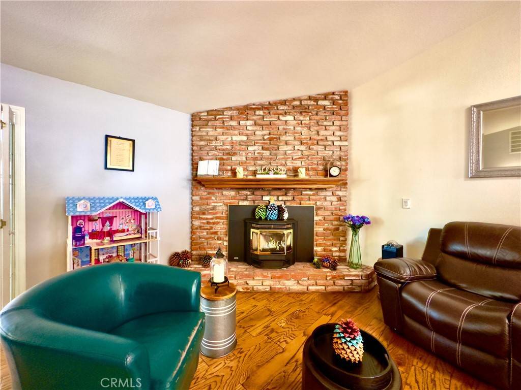 Tehachapi, CA 93561,26511 Teal CT