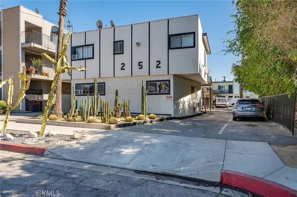 Burbank, CA 91502,252 W Elm AVE