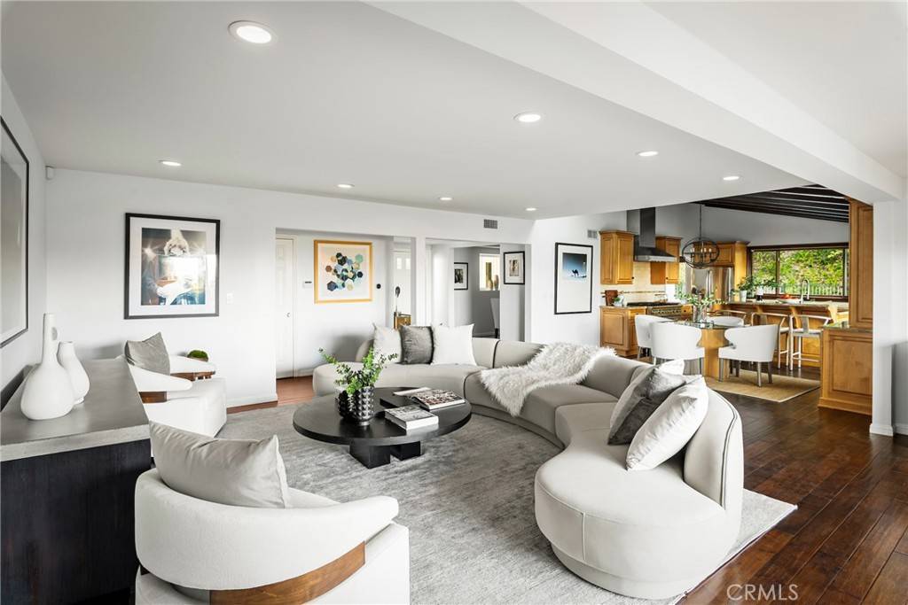 Sherman Oaks, CA 91403,3723 Scadlock LN
