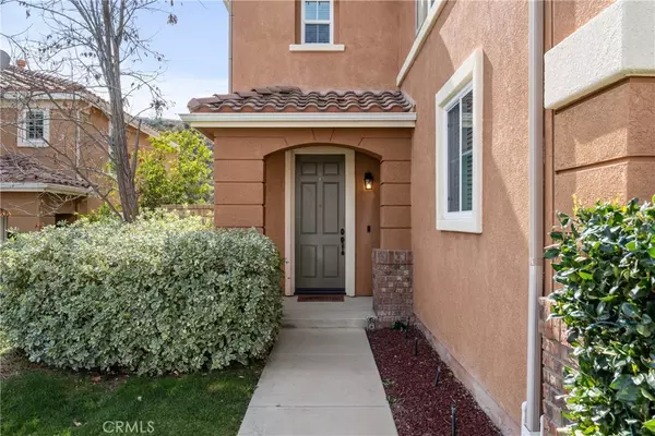 Saugus, CA 91350,20026 Christopher LN