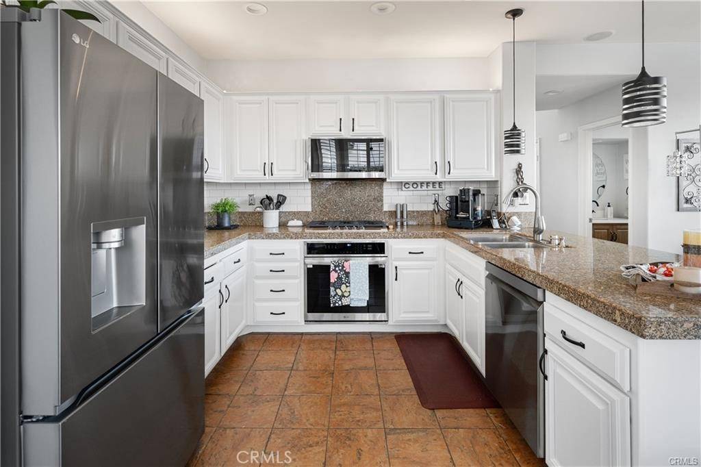 Valencia, CA 91355,26947 Cape Cod DR