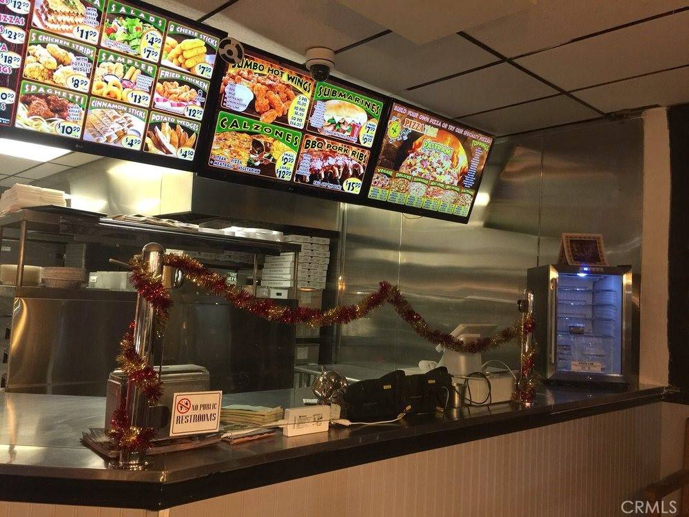 Downey, CA 90241,8310 Stewart and Gray Rd