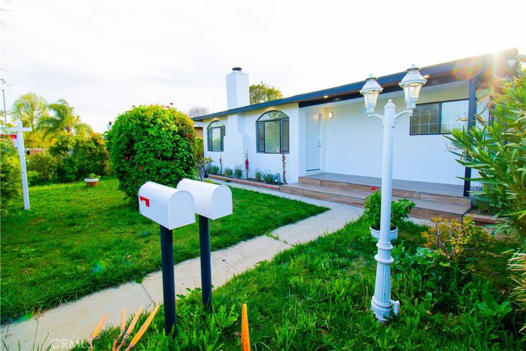 6927 Lindley AVE, Reseda, CA 91335