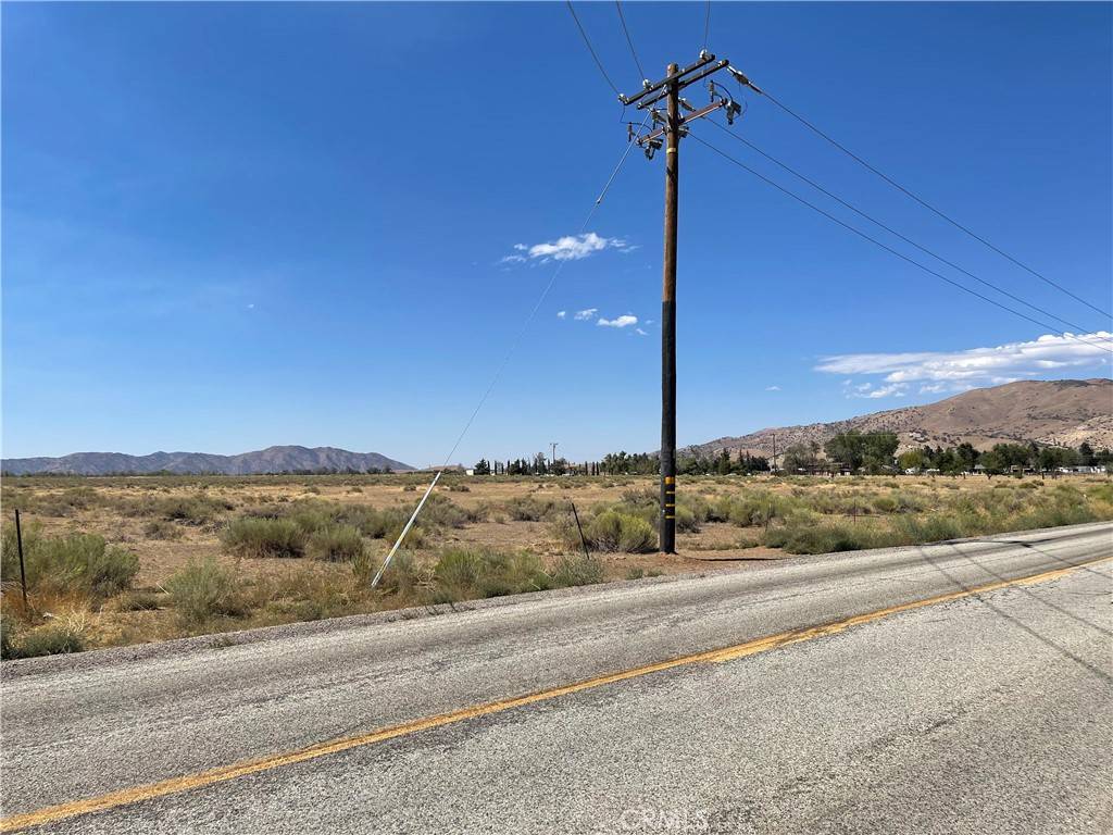 Tehachapi, CA 93561,15400 Highline RD