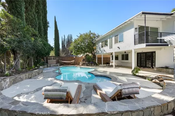 26950 Helmond DR, Calabasas, CA 91301