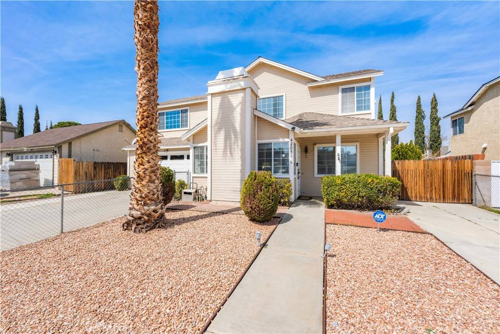 42851 Lemonwood DR, Lancaster, CA 93536