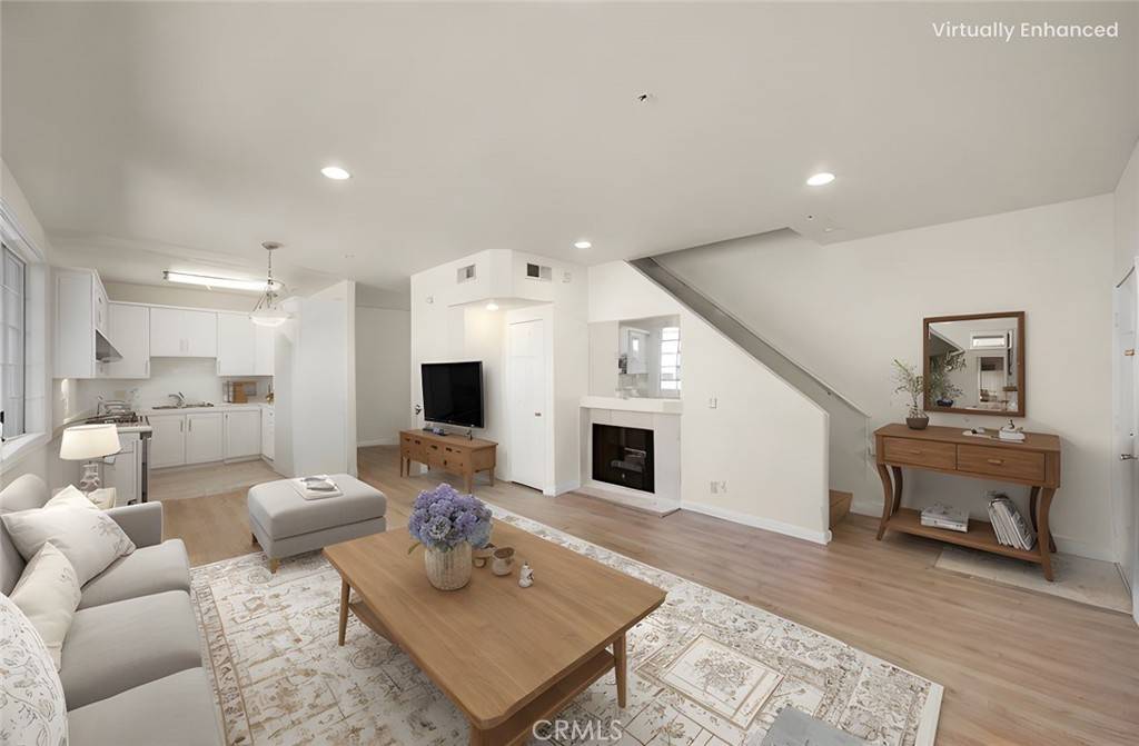 Reseda, CA 91335,18347 Saticoy ST #37