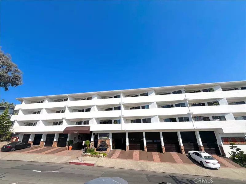 100 Cliff DR #8, Laguna Beach, CA 92651