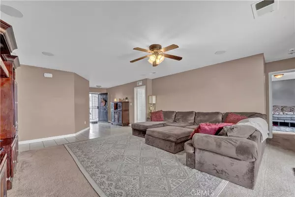 Bakersfield, CA 93311,9209 Rockefeller ST