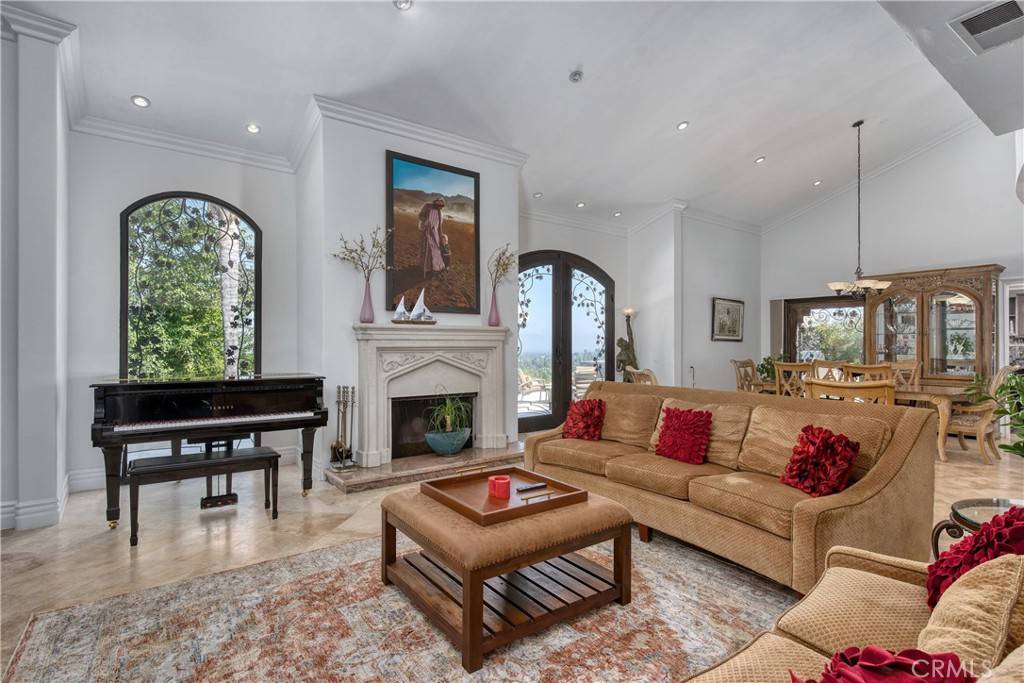 Calabasas, CA 91302,23207 Park Esperanza