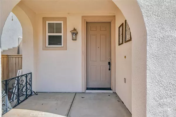 Canyon Country, CA 91387,27202 Fieldwood CT