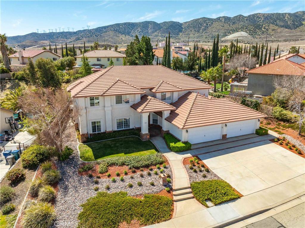 7324 Ojai DR, Palmdale, CA 93551