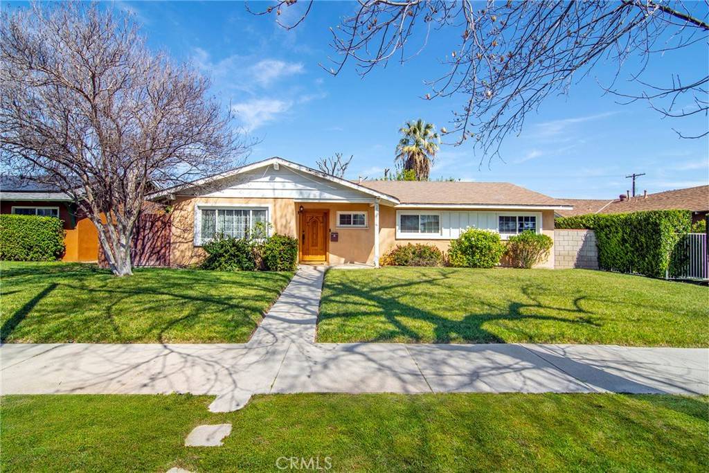 23349 Vanowen ST, West Hills, CA 91307