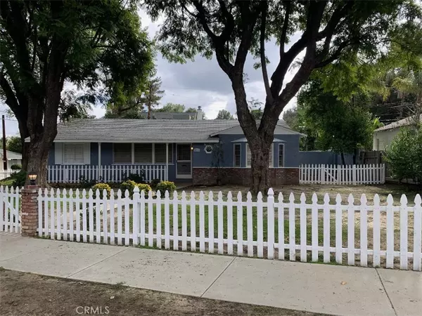 Woodland Hills, CA 91364,5250 Alhama DR
