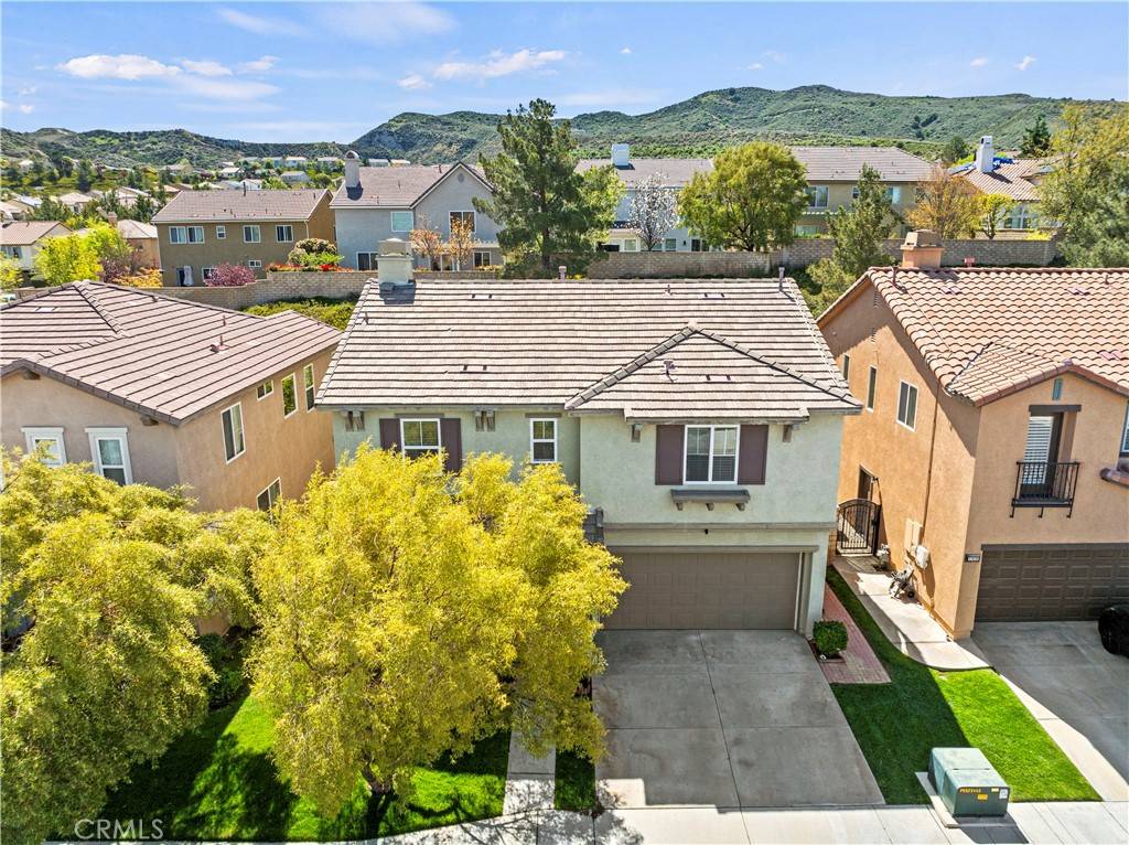 Canyon Country, CA 91387,17412 Dusty Willow CT