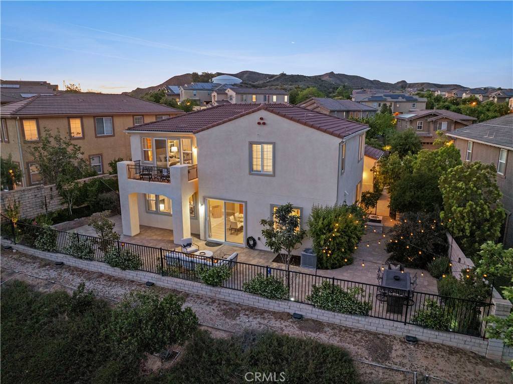 Valencia, CA 91354,24912 Hearth CT