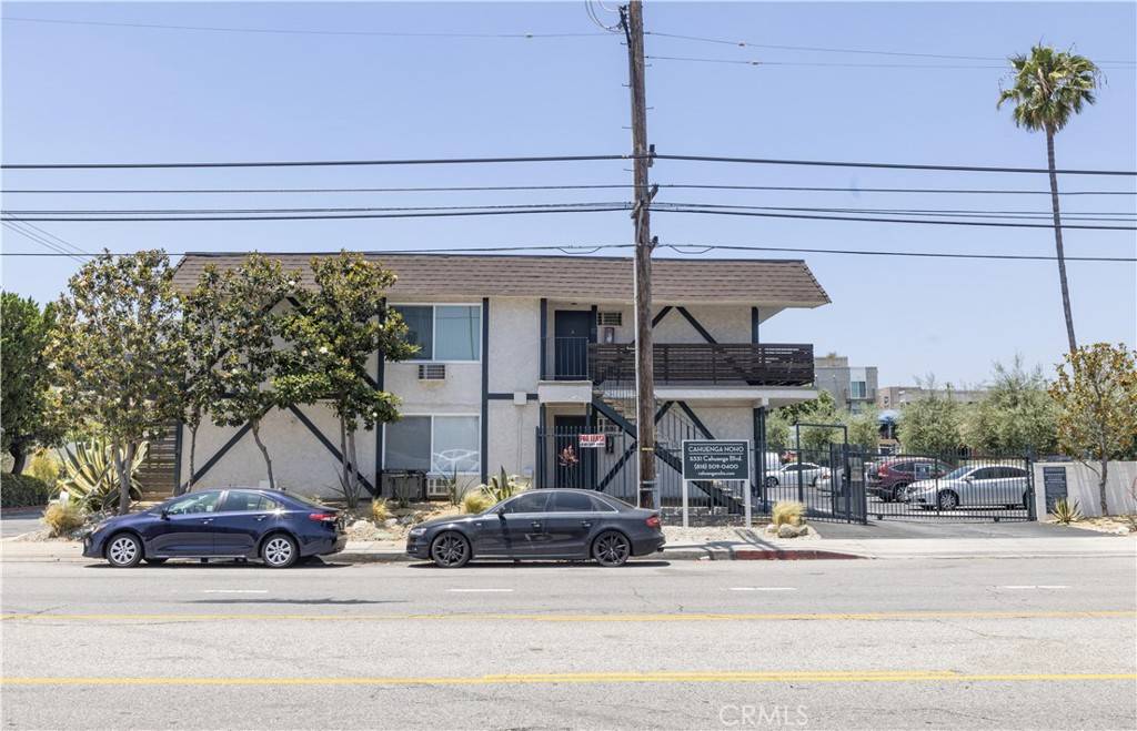North Hollywood, CA 91601,5331 Cahuenga BLVD
